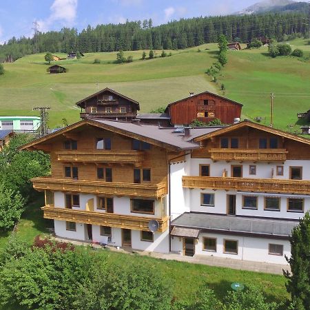 Chalet In Koenigsleiten Near Ski Area With Sauna Konigsleiten Eksteriør billede